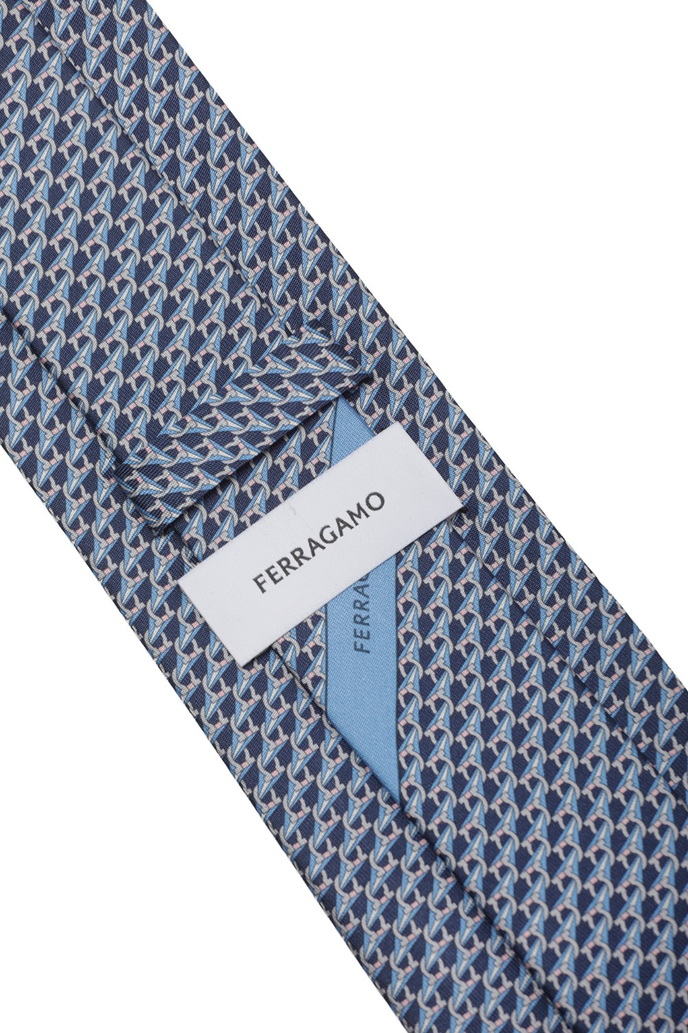 shop SALVATORE FERRAGAMO  Cravatta: Salvatore Ferragamo Cravatta in seta stampa Sole.
Nuovo tocco grafico per l'intramontabile cravatta con fantasia Gancini: la stampa Sole presenta un disegno ottico che crea un raffinato motivo geometrico.
Realizzato in twill di pura seta.
Larghezza in basso: 8 cm.
Composizione: 100% seta.
Made in Italy.. SOLE 350873-0761800 number 3403866